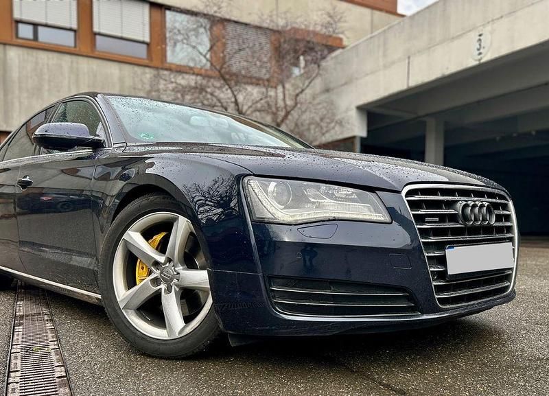Gebraucht Audi A8 Comfort 250 PS (183 kW) 2011 Blau Limousine