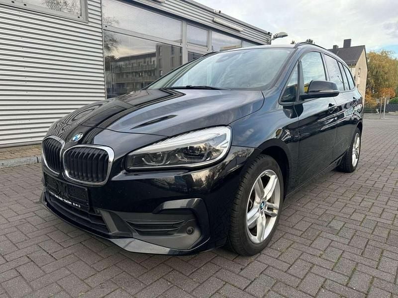 Saphirschwarz Gebraucht 2022 BMW 218 Van / Kleinbus | 20.900 € (Superpreis) - Bild 1/4