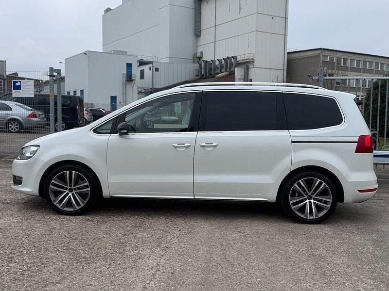 Gebraucht VW Sharan Match 170 PS (125 kW) 2013 Weiß Van / Kleinbus