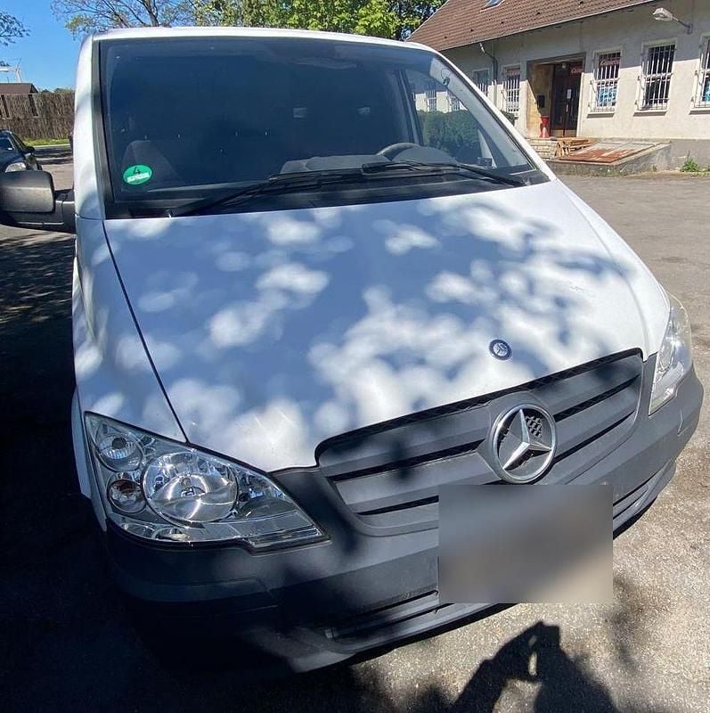 Gebraucht Mercedes Vito 135 PS (99 kW) 2012 Weiß Van