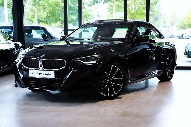 Schwarz Gebraucht 2022 BMW 220 M Sport Coupé | 32.449 € (Fairer Preis) - Bild 1/3