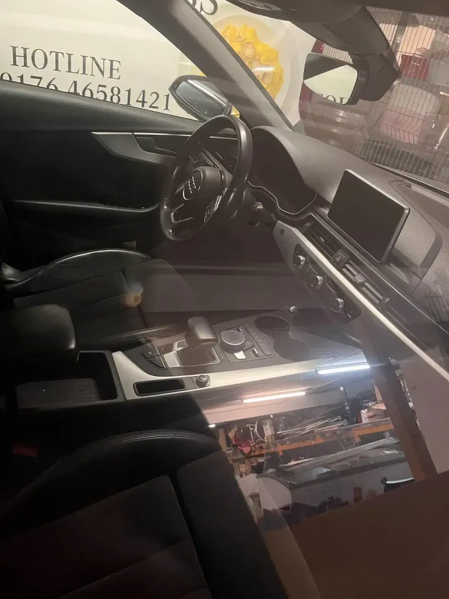 Gebraucht Audi A4 140 PS (102 kW) 2017 Grau Kombi