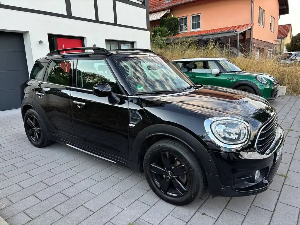 Gebraucht Mini One Countryman 102 PS (75 kW) 2019 Schwarz SUV