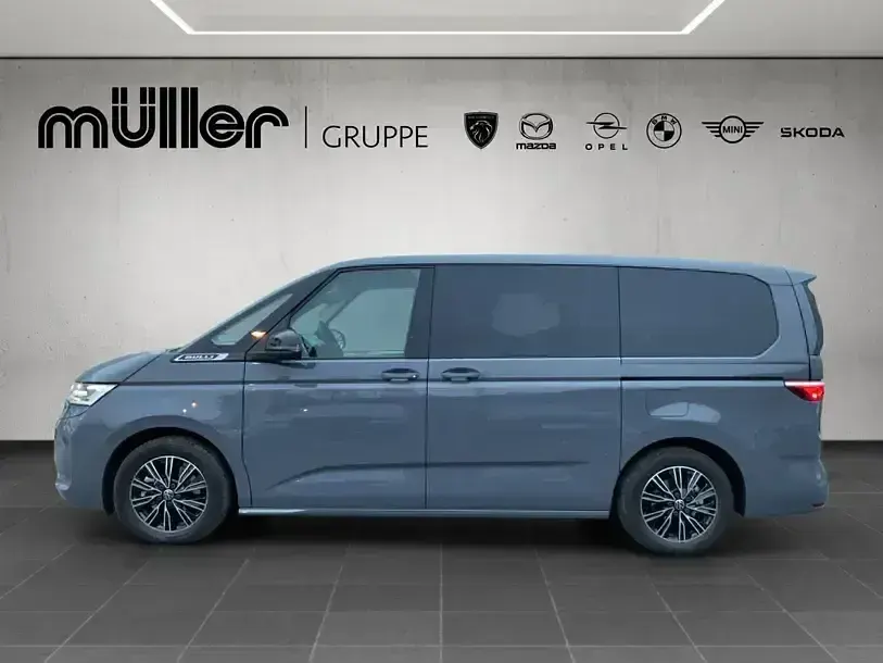 Używany VW Multivan 150 KM (110 kW) 2025 Szary Minivan