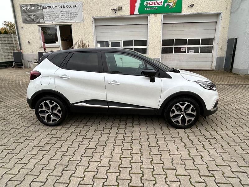Gebraucht Renault Captur Intens 150 PS (110 kW) 2019 Schwarz SUV