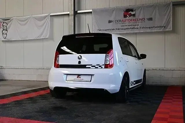 Gebraucht Skoda Citigo Monte Carlo 75 PS (55 kW) 2014 Weiß Kleinwagen