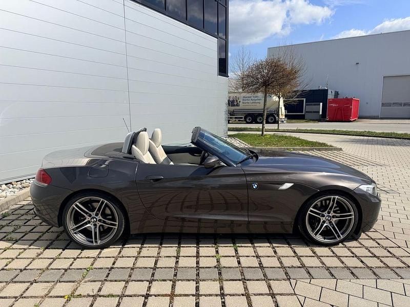 Gebraucht BMW Z4 Performance 306 PS (225 kW) 2010 Braun Cabrio