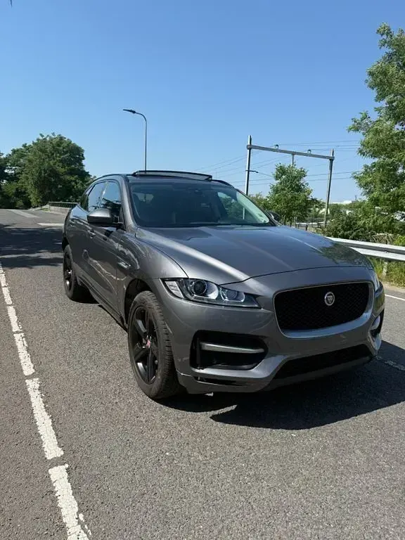 Gebraucht Jaguar F-Pace R-Sport 180 PS (132 kW) 2016 Grau SUV