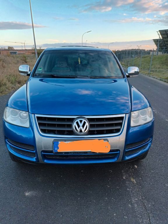 Grau Gebraucht 2006 VW Touareg Individual SUV | 5.500 € (Fairer Preis) - Bild 1/4