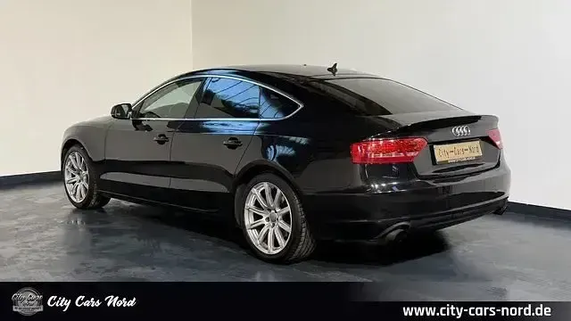 Gebraucht Audi A5 Sportback Sport 180 PS (132 kW) 2011 Schwarz Kleinwagen