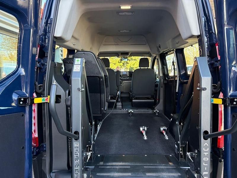 Second-hand Ford Transit Custom 105 CP (77 kW) 2017 Albastru Van
