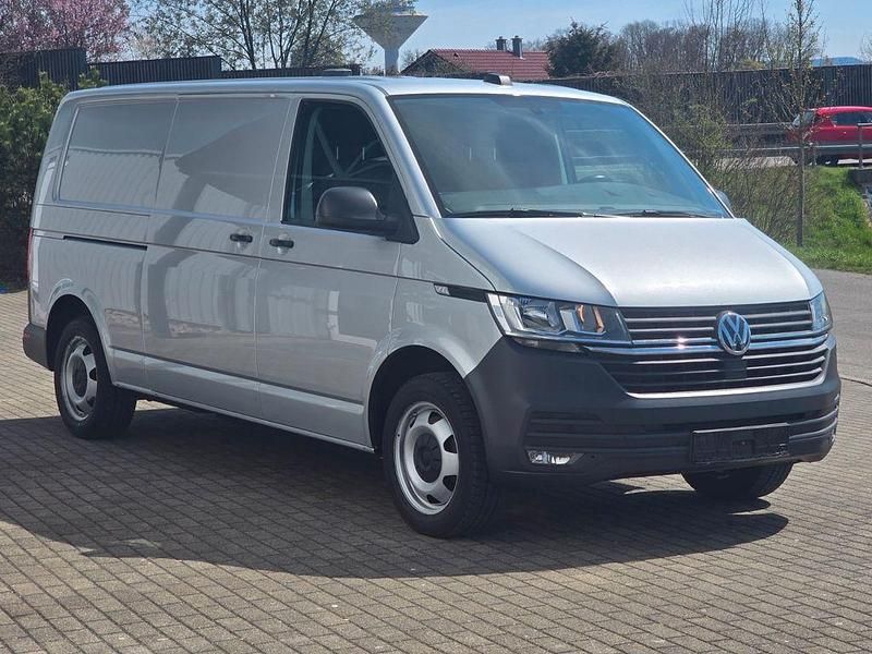 Gebraucht VW Transporter 150 PS (110 kW) 2022 Silber Van