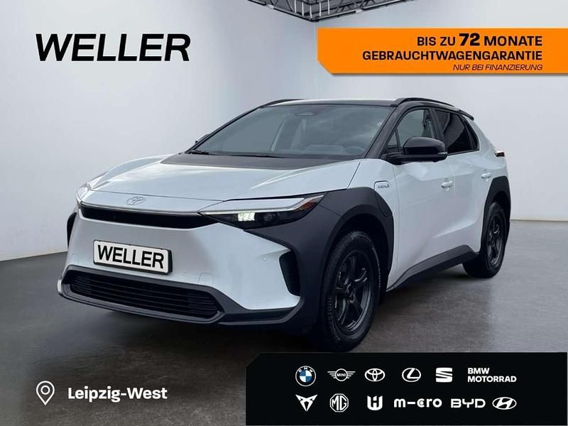 Weiß Gebraucht 2023 Toyota bZ4X Comfort SUV | 30.690 € (Guter Preis) - Bild 1/3