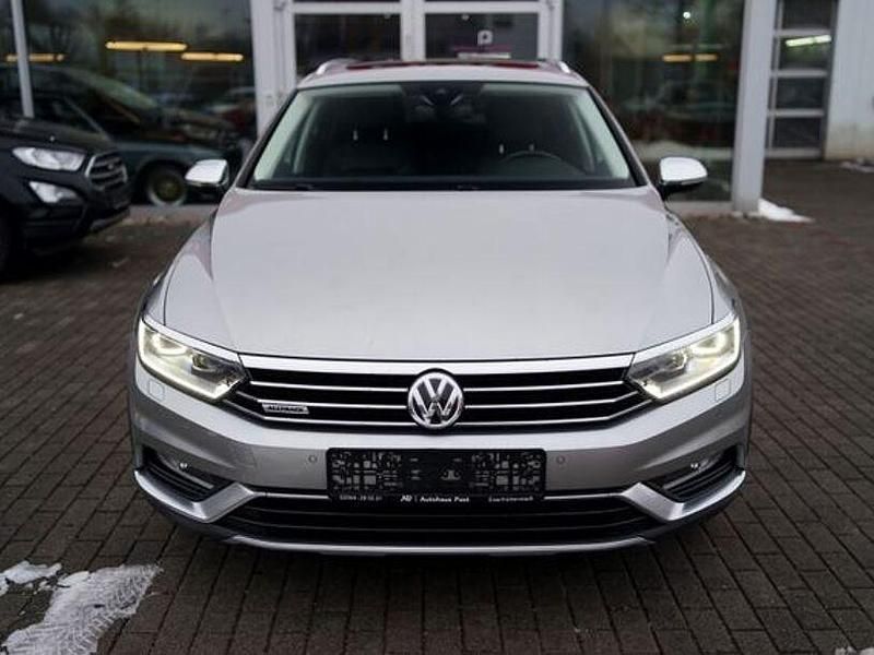 Gebraucht VW Passat Alltrack 190 PS (139 kW) 2017 Grau Kombi