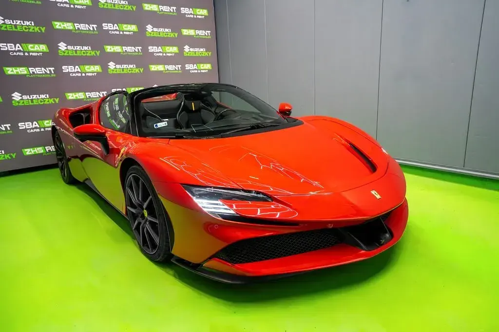Gebraucht Ferrari SF90 780 PS (573 kW) 2023 Rot Cabrio
