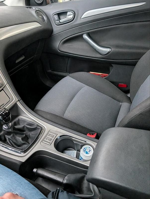 Gebraucht Ford Mondeo 140 PS (102 kW) 2008 Schwarz Kombi