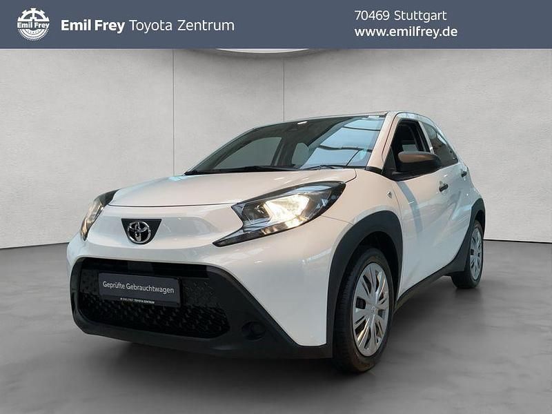 Schneeweiß Gebraucht 2022 Toyota Aygo X SUV | 11.950 € (Guter Preis) - Bild 1/4