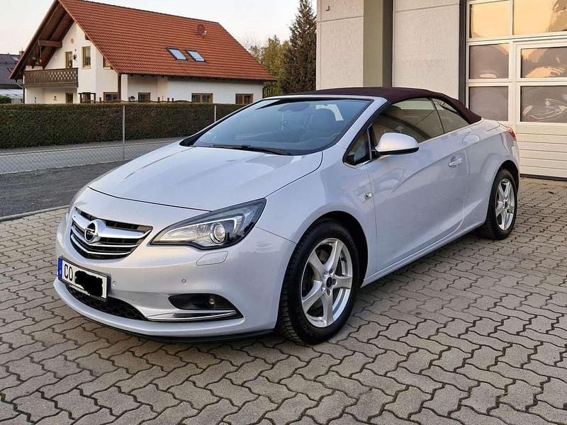 Gebraucht Opel Cascada Innovation 200 PS (147 kW) 2014 Weiß Cabrio