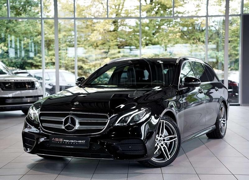 Schwarz Gebraucht 2018 Mercedes E220 Business Kombi | 27.990 € (Etwas zu teuer) - Bild 1/3