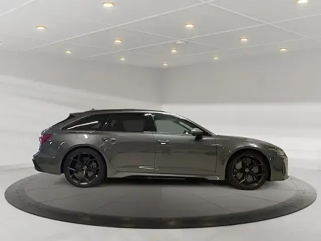 Gebraucht Audi RS6 Performance 630 PS (463 kW) 2025 Daytonagrau perleffekt Kombi