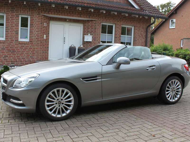 Palladiumsilber metalliclack Gebraucht 2011 Mercedes SLK250 Cabrio | 18.900 € (Guter Preis) - Bild 1/4