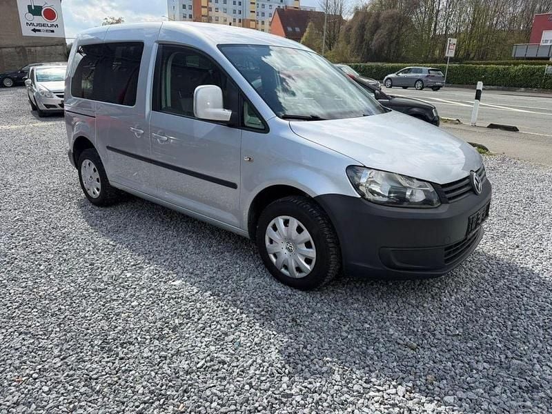 Gebraucht VW Caddy Trendline 105 PS (77 kW) 2012 Silber Van / Kleinbus
