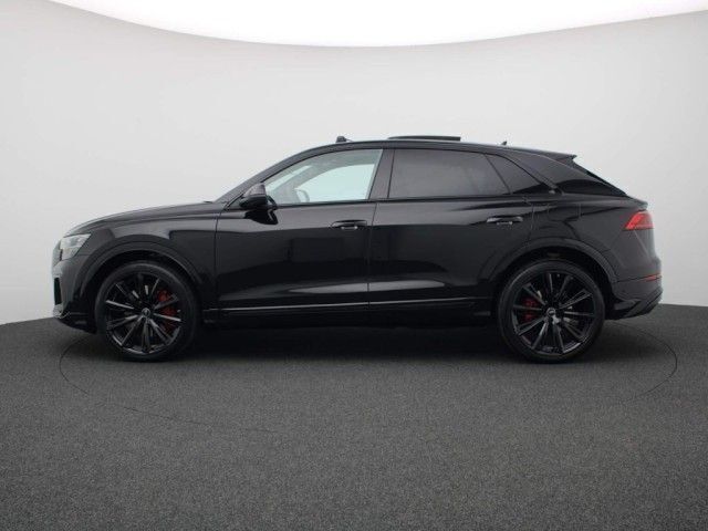 Gebraucht Audi Q8 Ambiente 394 PS (289 kW) 2024 Daytona grau perleffekt SUV