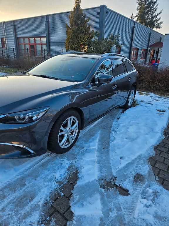 Gebraucht Mazda 6 Nakama Intense 175 PS (128 kW) 2017 Grau Limousine