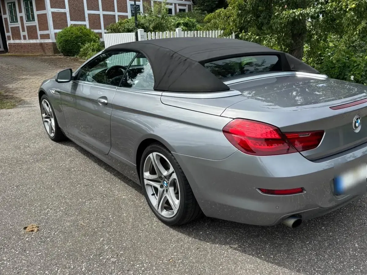 Gebraucht BMW 640 Cabriolet Comfort Edition 320 PS (235 kW) 2011 Grau Cabrio