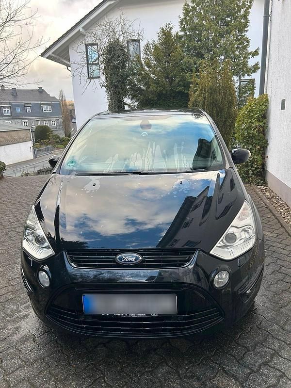 Gebraucht Ford S-MAX S 163 PS (119 kW) 2014 Schwarz Van / Kleinbus