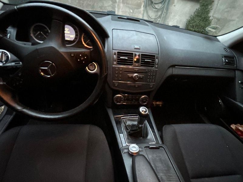 Gebraucht Mercedes C200 186 PS (136 kW) 2008 Silber Kombi