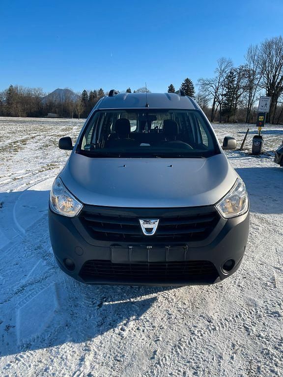 Gebraucht Dacia Dokker 116 PS (85 kW) 2016 Grau Van / Kleinbus