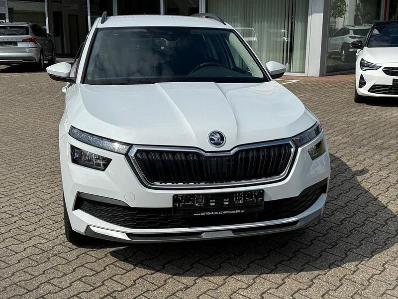 Gebraucht Skoda Kamiq 110 PS (80 kW) 2024 Weiß (metallic) SUV