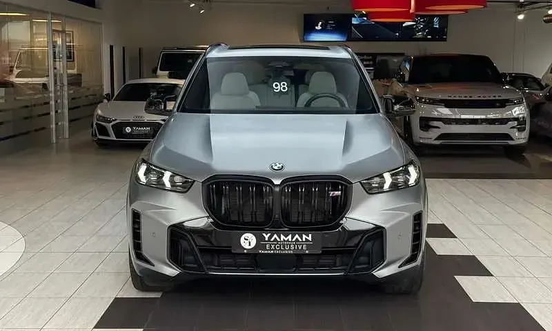 Gebraucht BMW X5 M 530 PS (389 kW) 2023 Grau SUV