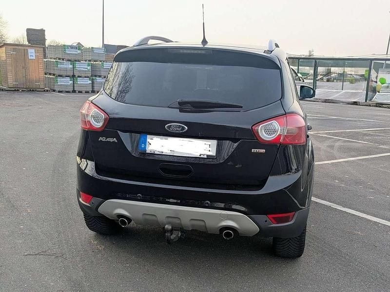 Gebraucht Ford Kuga Trend 140 PS (102 kW) 2011 Schwarz SUV
