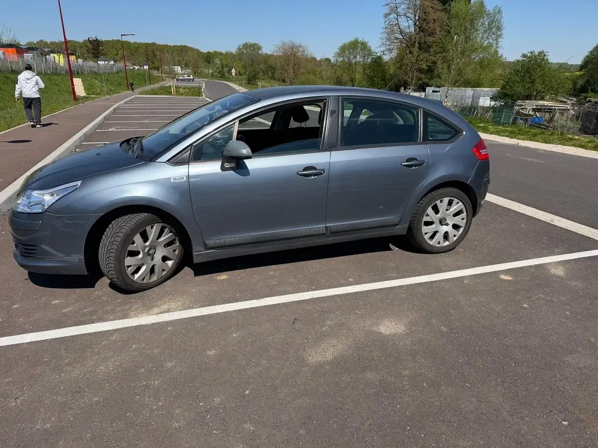 Gebraucht Citroën C4 109 PS (80 kW) 2007 Grau Kleinwagen