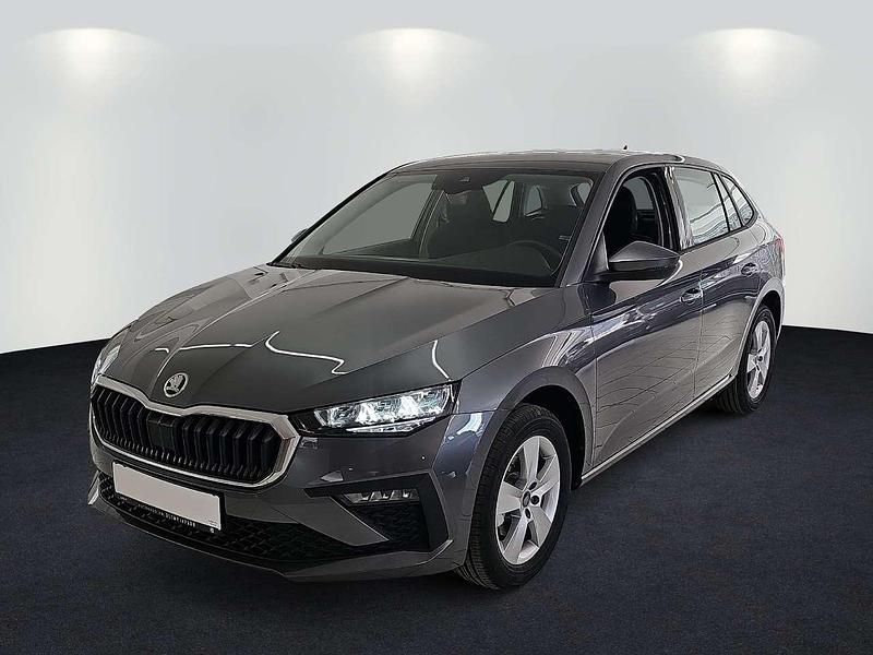 Neu Skoda Scala Selection 150 PS (110 kW) 2026 Graphitegrau metallic Kleinwagen