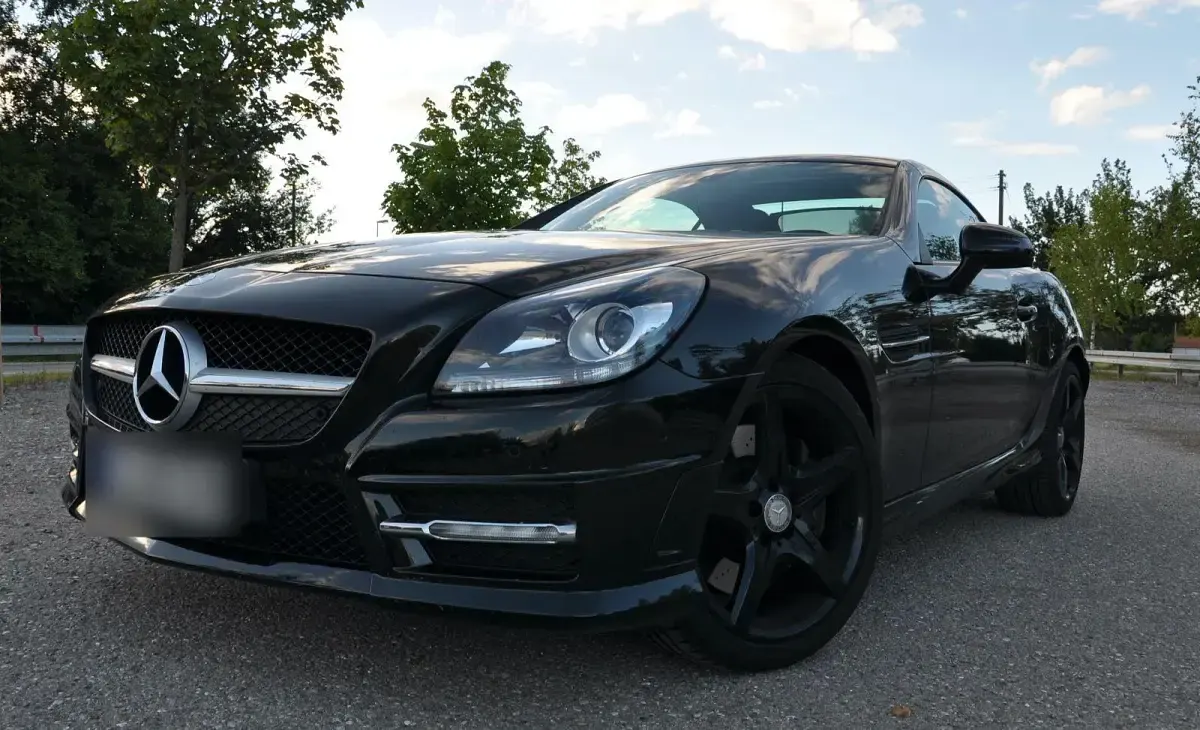 Gebraucht Mercedes SLK200 AMG 184 PS (135 kW) 2011 Schwarz Cabrio