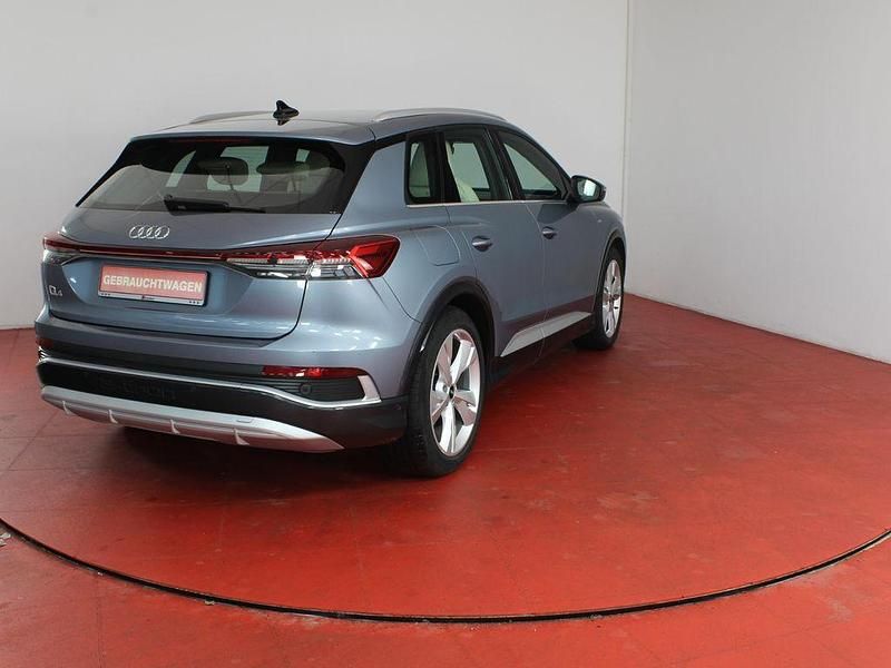 Gebraucht Audi Q4 e-tron S-Line 150 kW (204 PS) 2023 Blau SUV
