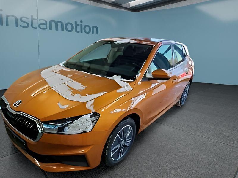 Orange Gebraucht 2022 Skoda Fabia Tour Kleinwagen | 17.449 € (Etwas zu teuer) - Bild 1/4