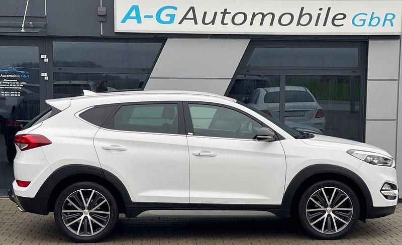 Gebraucht Hyundai Tucson Passion Plus 177 PS (130 kW) 2018 Weiß SUV