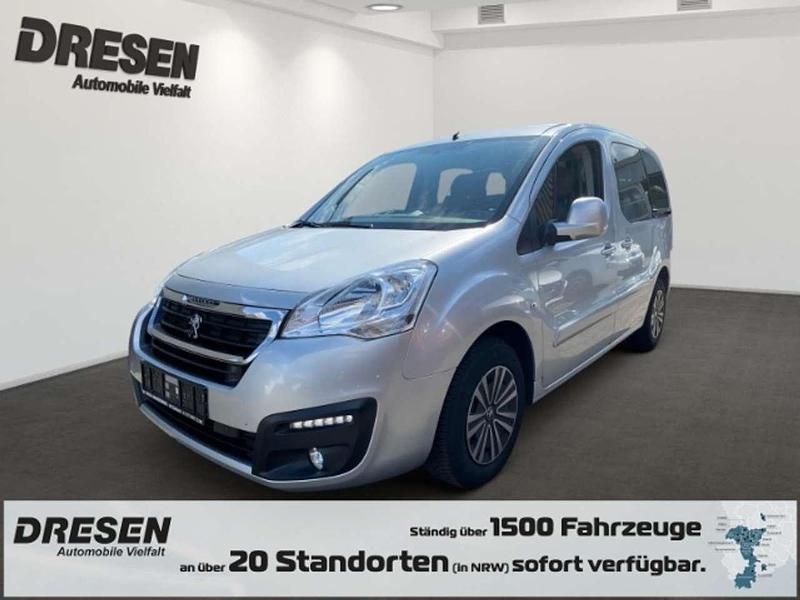 Gris aluminium Gebraucht 2017 Peugeot Partner Active Van / Kleinbus | 10.950 € (Superpreis) - Bild 1/4