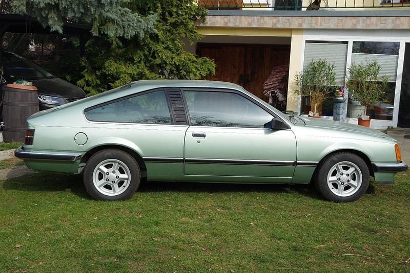 Gebraucht Opel Senator 180 PS (132 kW) 1982 Grün Limousine