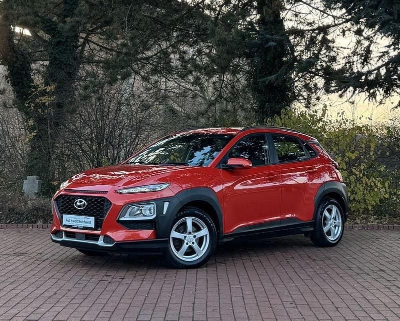 Gebraucht Hyundai Kona 120 PS (88 kW) 2018 Rot SUV