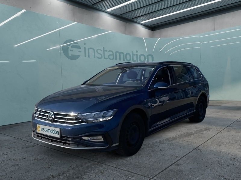 Blau Gebraucht 2022 VW Passat Business Kombi | 24.440 € - Bild 1/4
