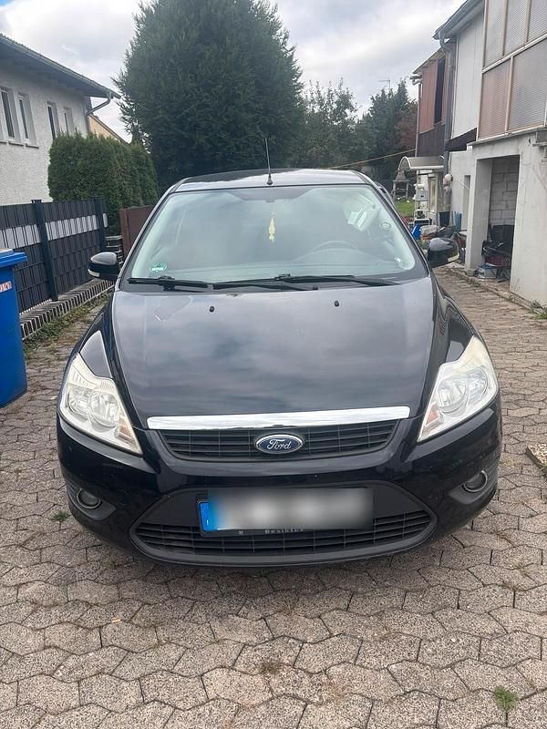 Schwarz Gebraucht 2008 Ford Focus Limousine | 1.500 € (Fairer Preis) - Bild 1/4