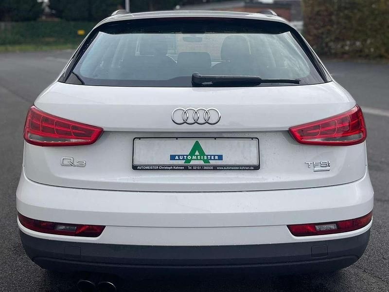 Gebraucht Audi Q3 Basis 150 PS (110 kW) 2017 Cortinaweiss SUV