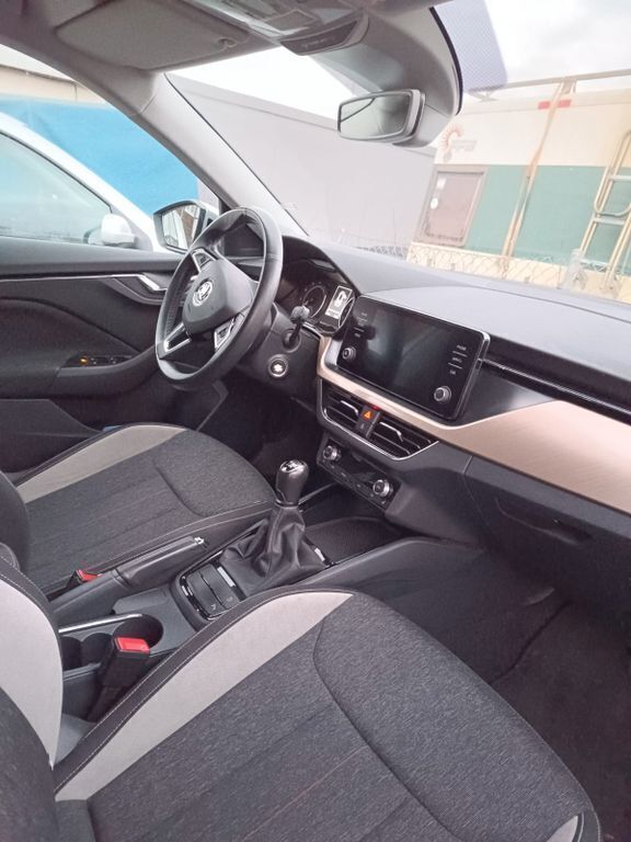 Gebraucht Skoda Kamiq Style 90 PS (66 kW) 2020 Silber SUV