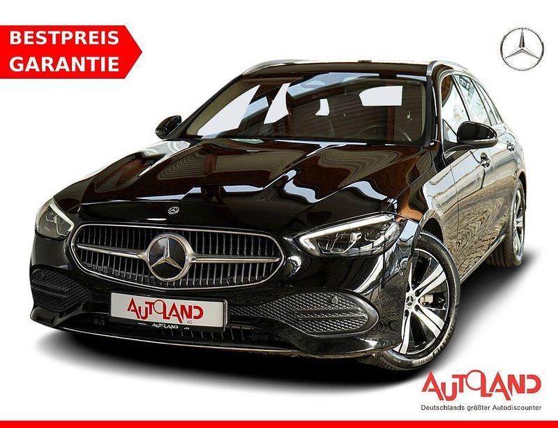 Schwarz Gebraucht 2022 Mercedes C200 Avantgarde Kombi | 31.490 € (Fairer Preis) - Bild 1/4
