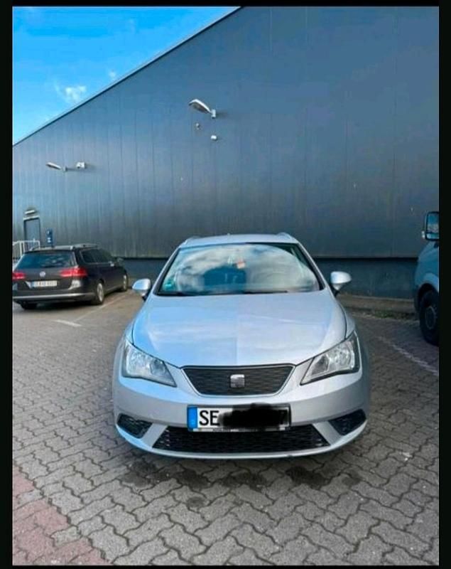 Schwarz Gebraucht 2013 Seat Ibiza ST Kombi | 2.700 € (Fairer Preis) - Bild 1/4